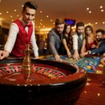 Online Casino Games for Social Gamers: Tips to Play with Friends